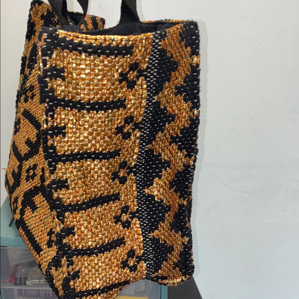 Cleobella Black and gold Patterned Tote - Picture 3 of 7